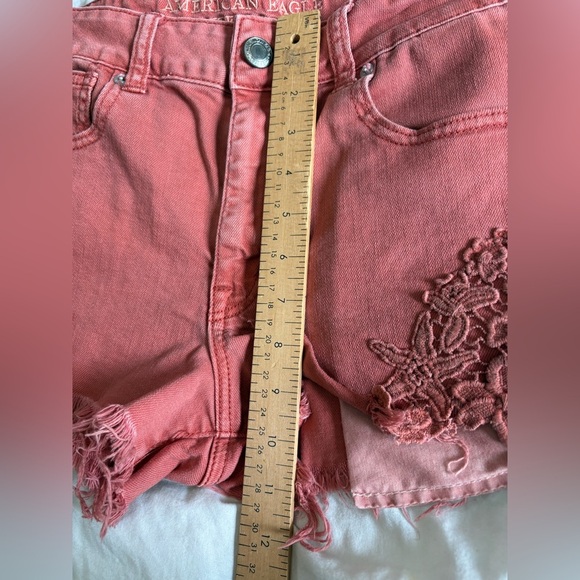 American Eagle stretch high rise festival shorts lace embroidered size 10 - Picture 4 of 9